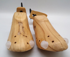 Pair modern shoe for sale  WYMONDHAM