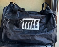 Bolsa de viagem Title Boxing Club equipamento esportivo academia 16 x 10 x 12 polegadas PRETA comprar usado  Enviando para Brazil