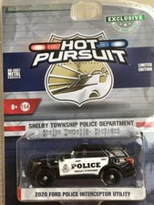 Carro colecionável Greenlight 1:64 2020 Ford Police Interceptor Utility Hot Pursuit, usado comprar usado  Enviando para Brazil