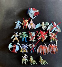 Personaggi collezione huntik usato  Badia Cantignano