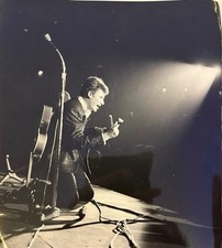 Press johnny hallyday d'occasion  Expédié en Belgium
