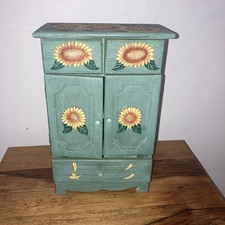 Green shabby chic for sale Green shabby chic for sale  BRIDGEND