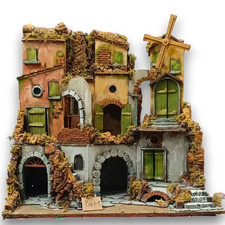 Presepe caseggiato con usato  Minturno