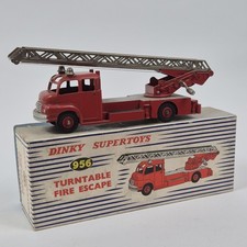 Superbe camion pompiers d'occasion  Saint-Germain-du-Puy