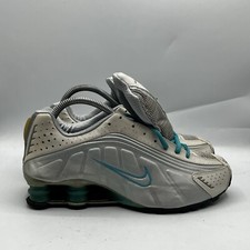 Usado, Tênis Nike Shox R4 Superfly Feminino Antigo Tamanho 8.5 Branco/Azul Bebê 2001 comprar usado  Enviando para Brazil