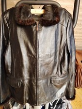 Italienische lederjacke tara gebraucht kaufen  Monheim