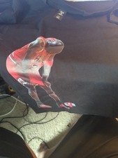 Camiseta Masculina Tamanho Médio Preta Michael Jordan Flu Game comprar usado  Enviando para Brazil