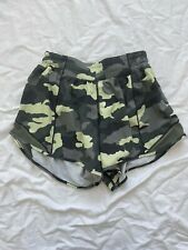 Shorts atlético camuflado LULULEMON em excelente estado usado tamanho 6, usado comprar usado  Enviando para Brazil