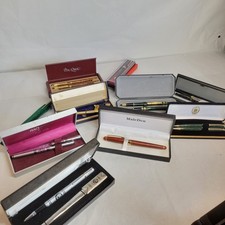 Lot stylos boite d'occasion  Steinbourg