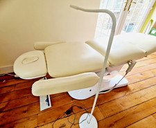 Massage bed electric for sale  AMMANFORD