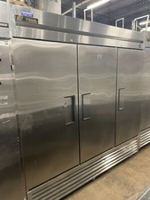 True 72f door for sale  East Hartford
