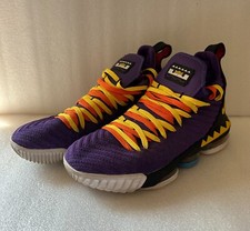 Sneakers nike lebron d'occasion  Montpellier-