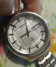 Vintage quartz watch usato Vintage quartz watch usato  Barletta