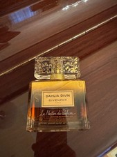 Givenchy dahilia divin usato  Pescara