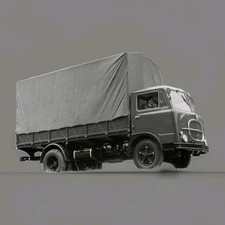 Autocarro fiat 650 usato  Macomer