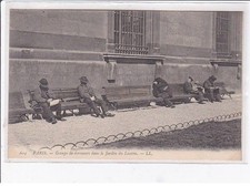 Paris group sleepers d'occasion  Expédié en Belgium