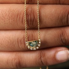 Colar de corrente semicírculo de ágata musgo e diamante sólido em joias de ouro amarelo 14k comprar usado Colar de corrente semicírculo de ágata musgo e diamante sólido em joias de ouro amarelo 14k comprar usado  Enviando para Brazil