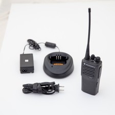 Bateria e carregador de rádio 16 canais ativados digitalmente Motorola MOTOTRBO CP200d UHF comprar usado  Enviando para Brazil