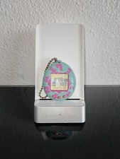 Usado, Tamagotchi Original P1/P2 Light Blue w/Pink – Bandai Vintage 1996 Japanese comprar usado  Enviando para Brazil