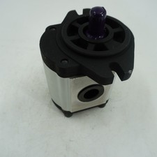 Hydraulic gear pump for sale  Pease