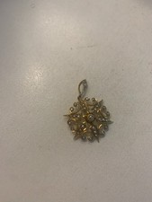 Lovely 9ct gold for sale Lovely 9ct gold for sale  LYTHAM ST. ANNES