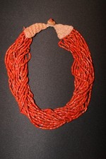 Collana multifilo corallo usato  Bologna