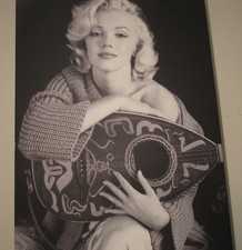 Marilyn monroe balalaika for sale  Valparaiso