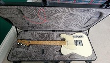 Fender Telecaster MIM Artic branco com estojo Fender comprar usado Fender Telecaster MIM Artic branco com estojo Fender comprar usado  Enviando para Brazil