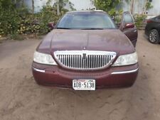 04 car lincoln town for sale  Saint Paul