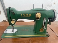 Ancienne machine coudre d'occasion  Expédié en Belgium