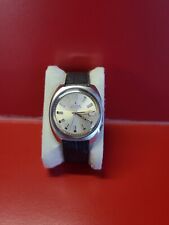 Belle montre bulova d'occasion  Ferrières-en-Gâtinais