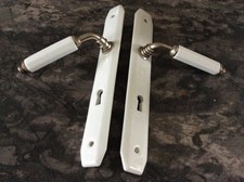 Poignées porte porcelaine d'occasion  Pas-en-Artois