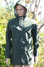 Impermeabile verde stutterheim usato  Spedire a Italy