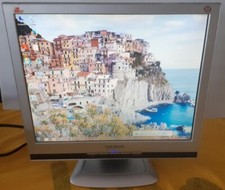Monitor yashi yz277 usato  Italia