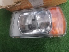 Faro anteriore sinistro usato  Italia