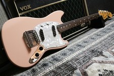 Fender Japan MG69-65 Mustang Shell rosa comprar usado  Enviando para Brazil