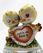 Vtg. love birds for sale  Winchester
