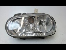 Eclairage gauche golf d'occasion Eclairage gauche golf d'occasion  Fosses