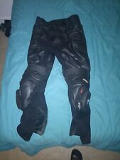 Pantalon cuir noir d'occasion  Frejus