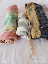 Tessuti stoffe scampoli usato  Siracusa