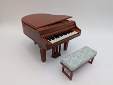 Banco de piano de cauda Fisher Price Loving Family Town marrom parcialmente funciona quebrado comprar usado Banco de piano de cauda Fisher Price Loving Family Town marrom parcialmente funciona quebrado comprar usado  Enviando para Brazil