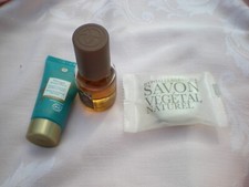 Lot produit beauté d'occasion  Sedan