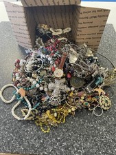 Lote misto de bijuterias 7+ libras sucata hobby reaproveitamento vintage para moderno #2 comprar usado  Enviando para Brazil
