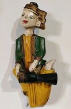 Statuina intagliata mano usato  San Sebastiano Curone