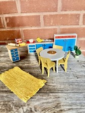 Pia vintage para casa de bonecas Lundby cozinha 1:16. Armário, cadeiras de mesa azul e branco, usado comprar usado  Enviando para Brazil