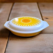 Vintage pyrex yellow for sale  Columbia