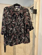 Blusa Catherines Petite preta vermelha branca floral botão frontal manga 1XWP 1/2, usado comprar usado  Enviando para Brazil