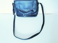 Sac main bandoulière d'occasion  Arradon