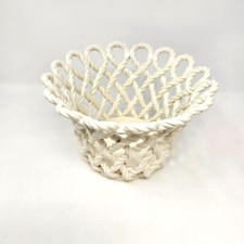Vtg white twisted for sale  Columbia