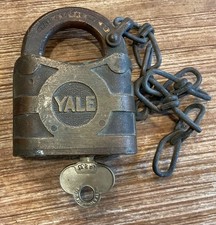 CADEADO ANTIGO DE 2 9/16” DE ALTURA YALE & TOWNE COM CHAVE E CORRENTE FUNCIONANDO!, usado comprar usado CADEADO ANTIGO DE 2 9/16” DE ALTURA YALE & TOWNE COM CHAVE E CORRENTE FUNCIONANDO!, usado comprar usado  Enviando para Brazil